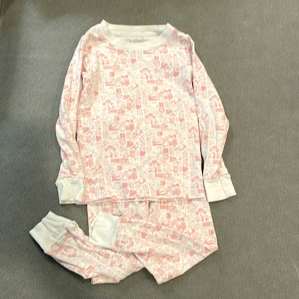 Joy Street NYC print girls pajamas set in pink